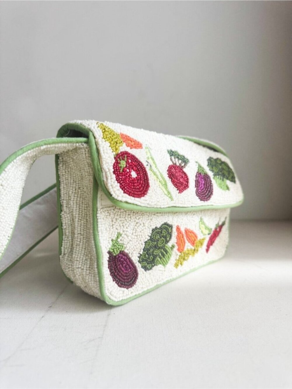 Beaded Veggie Print Motif Shoulder Bag - Picture 3 of 5